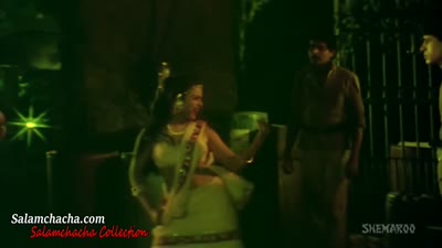 Pyasi Jawani Hai (Item Song)